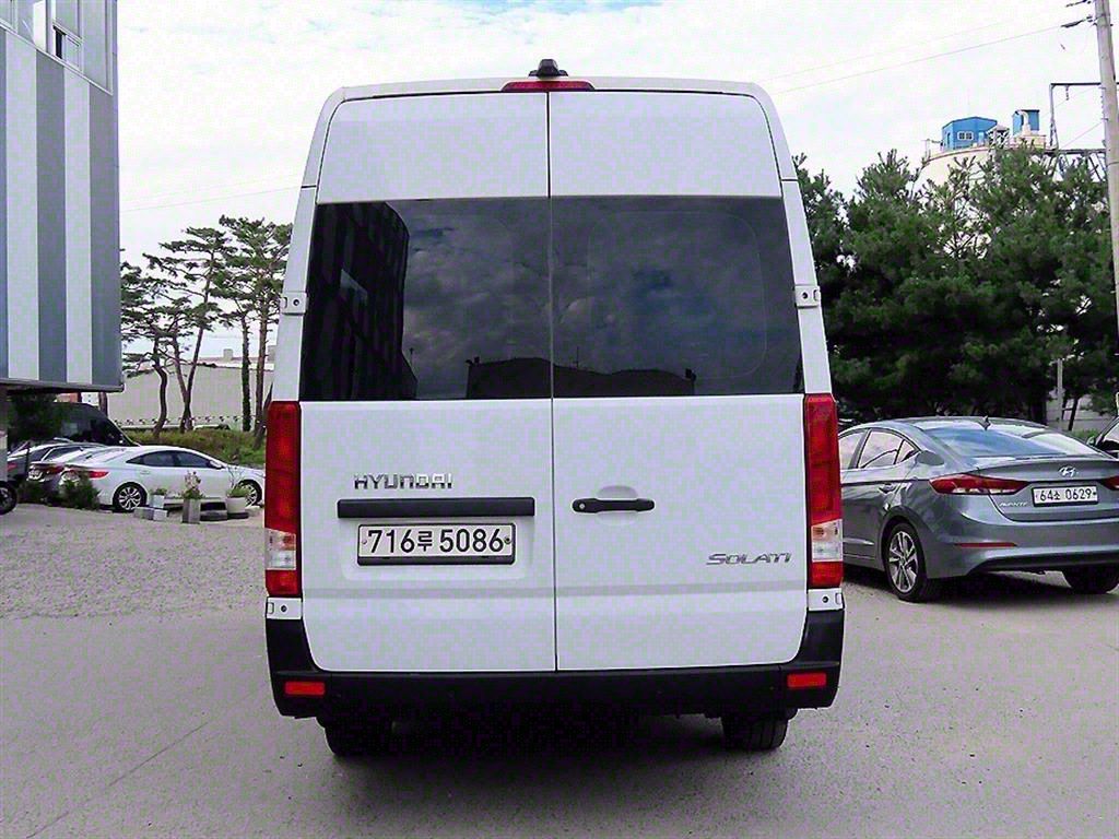 HYUNDAI SOLATI 2017