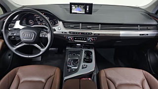 AUDI Q7 4M 2019