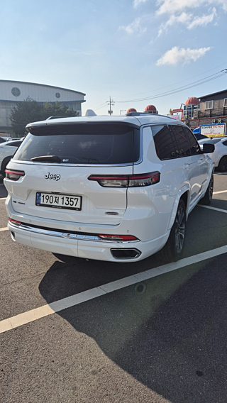 JEEP GRAND CHEROKEE WL 2022