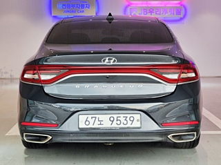 HYUNDAI GRANDEUR IG 2018