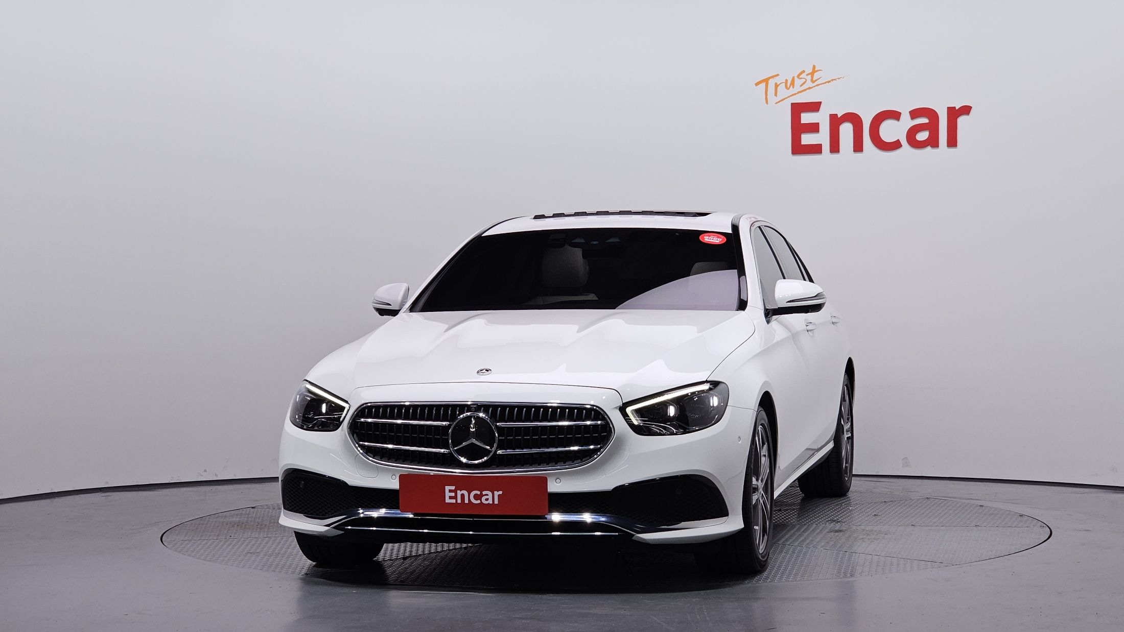 MERCEDES BENZ E-CLASS W213 2021