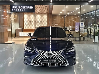 LEXUS ES300H 2025