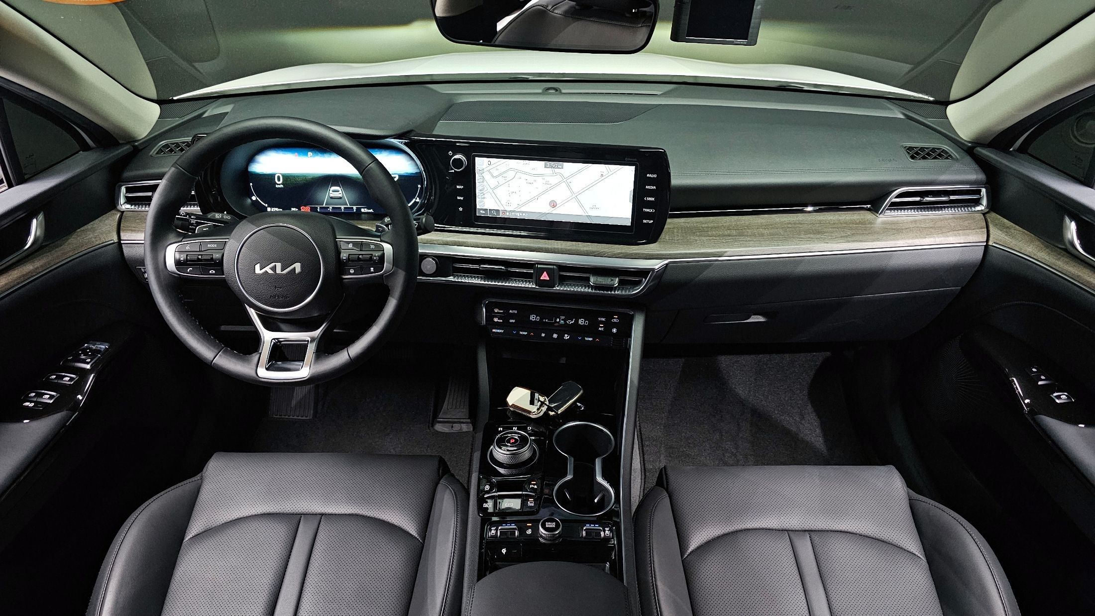 KIA K5 2023