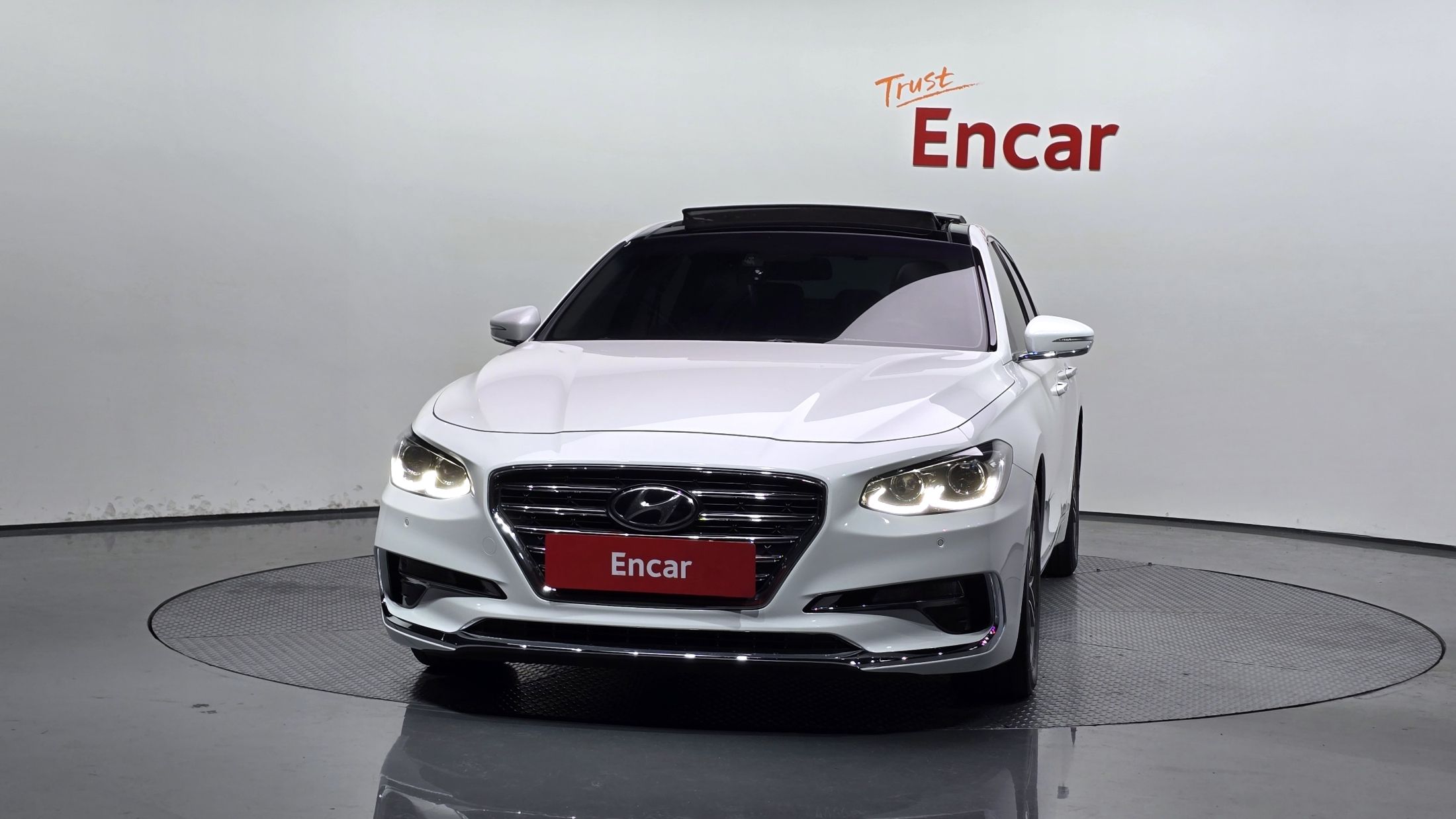 HYUNDAI GRANDEUR IG 2017