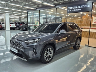 Заказать TOYOTA RAV4