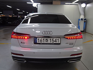 AUDI A6 C8 2023