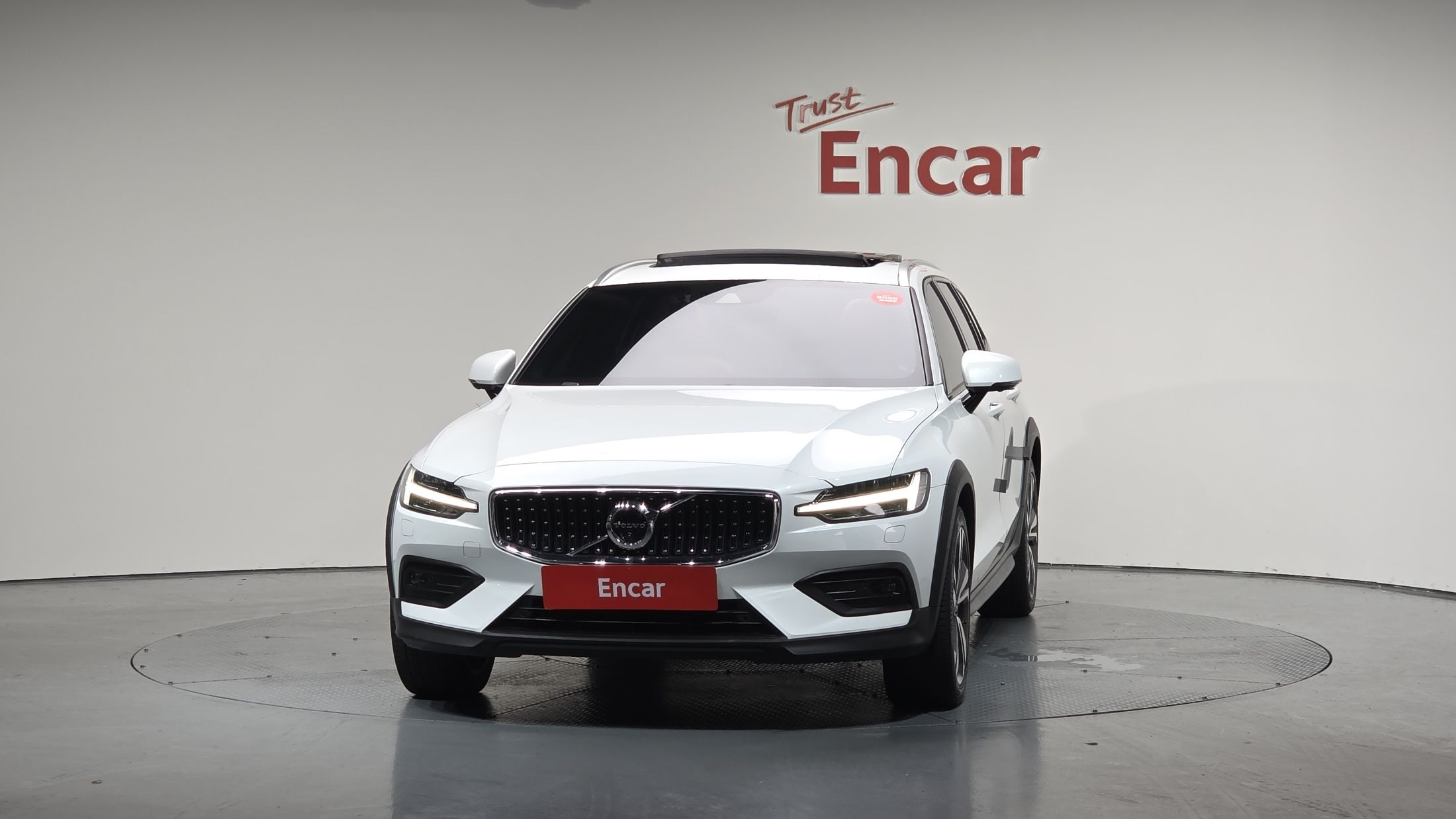 VOLVO V60 CROSS COUNTRY 2019