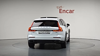 VOLVO V60 CROSS COUNTRY 2019