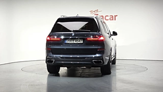 BMW X7 G07 2022