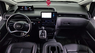 HYUNDAI STARIA 2024