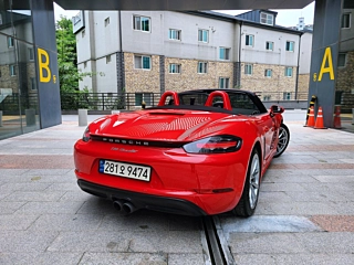 PORSCHE 718 BOXSTER 2018