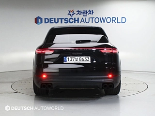 PORSCHE CAYENNE PO536 2023