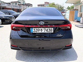 TOYOTA AVALON 2022