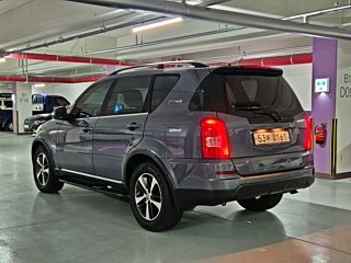 SSANGYONG REXTON W 2015