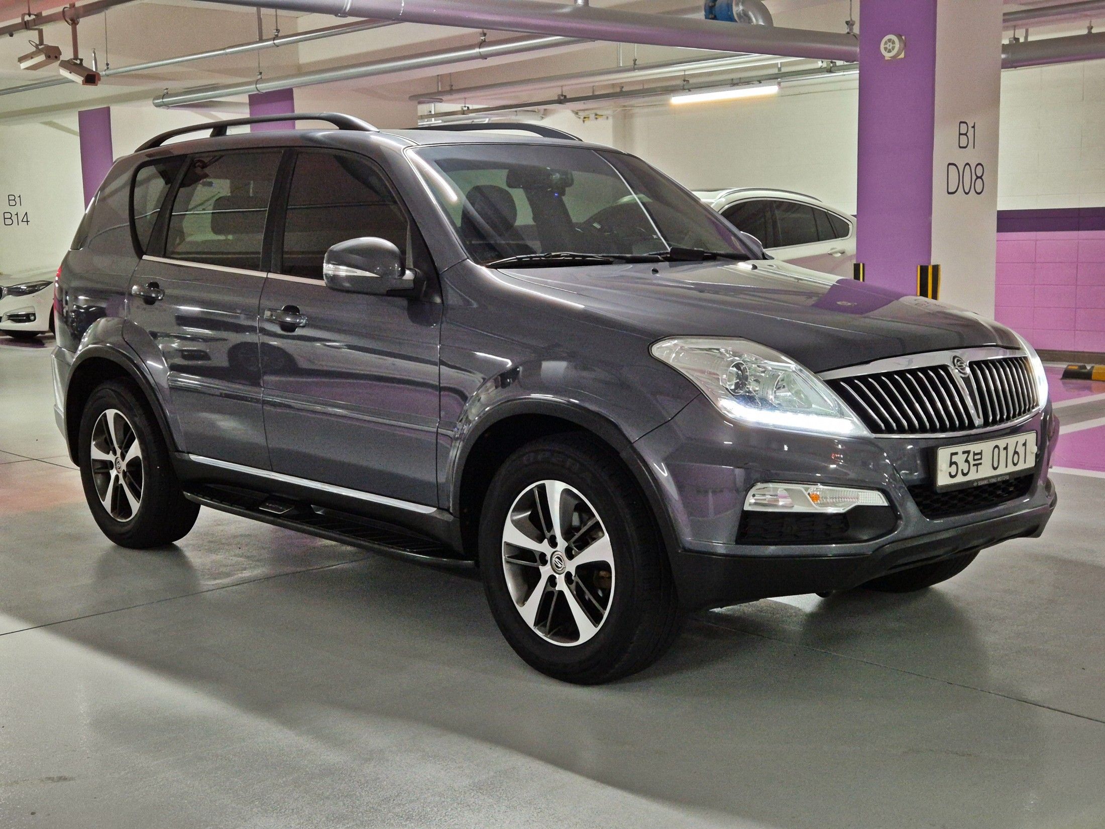 SSANGYONG REXTON W 2015