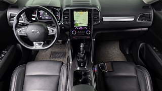 SAMSUNG QM6 2019
