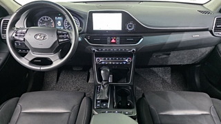 HYUNDAI GRANDEUR IG 2017