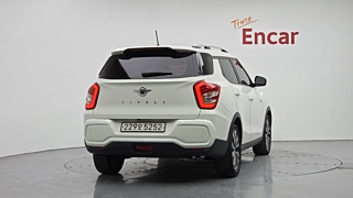 SSANGYONG TIVOLI VERY NEW 2021