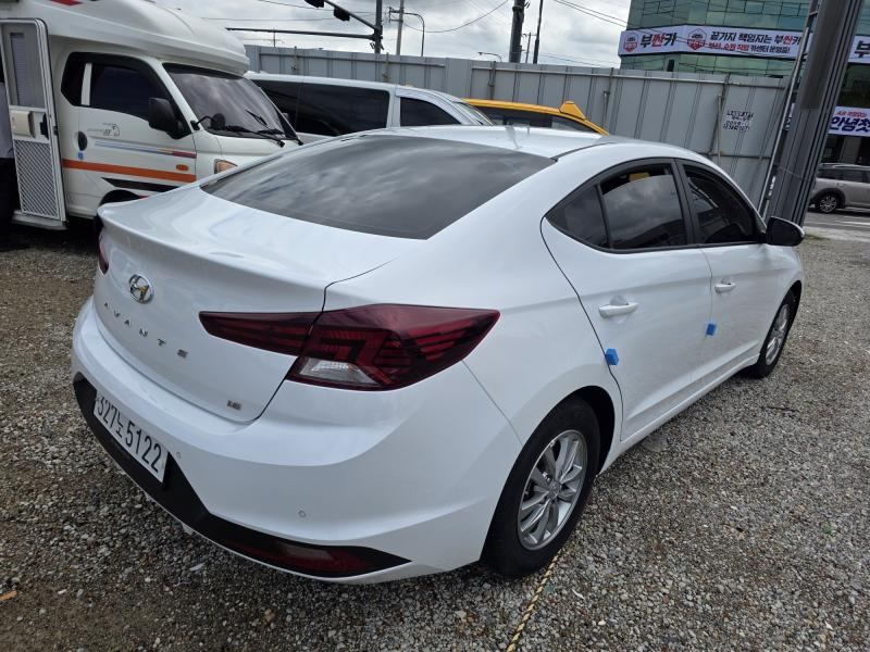 HYUNDAI AVANTE AD 2019