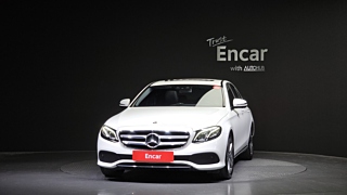 MERCEDES BENZ E-CLASS W213 2017