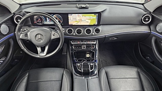 MERCEDES BENZ E-CLASS W213 2017