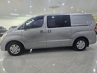 HYUNDAI STAREX GRAND 2016