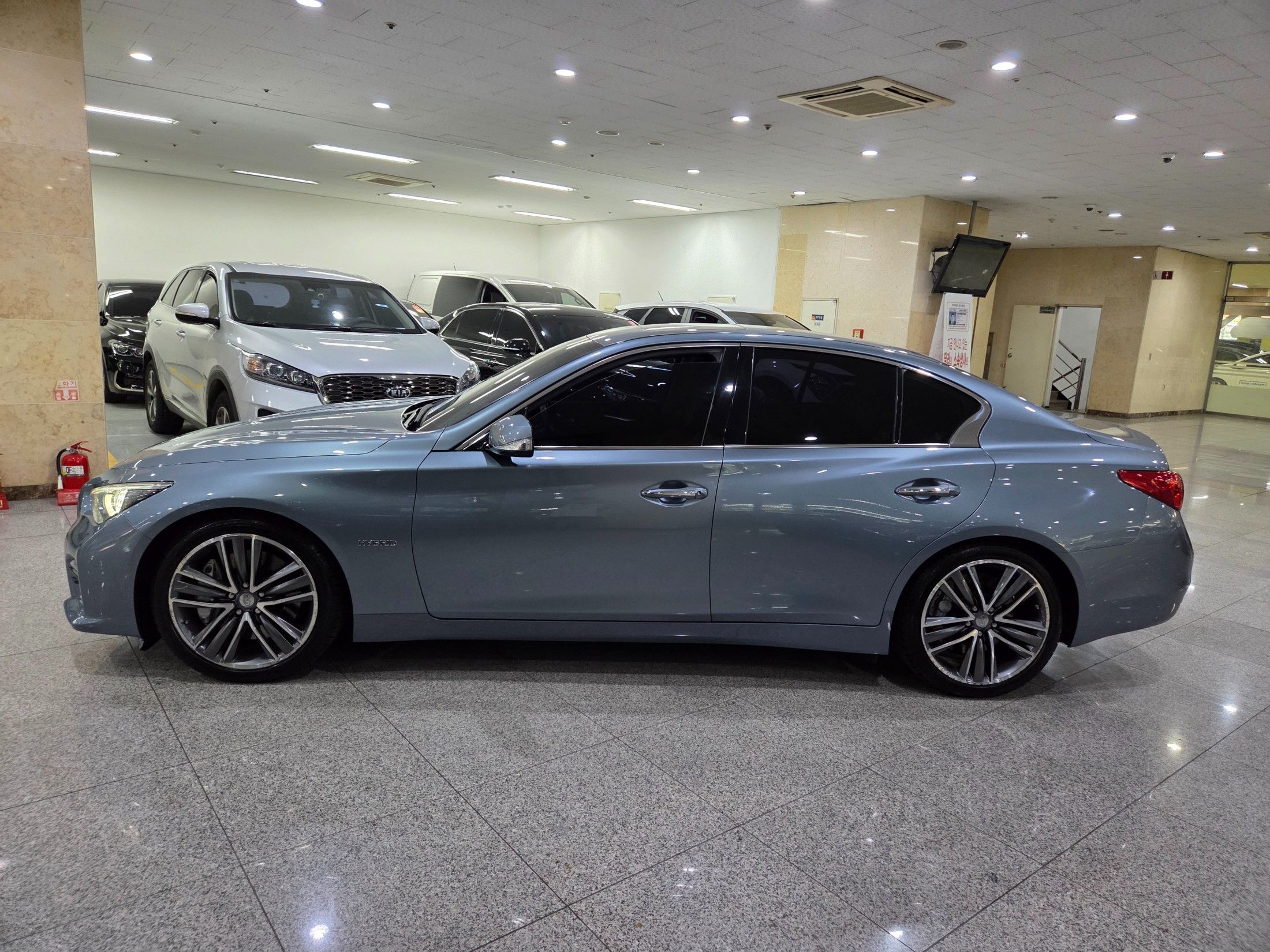 INFINITI Q50 2016