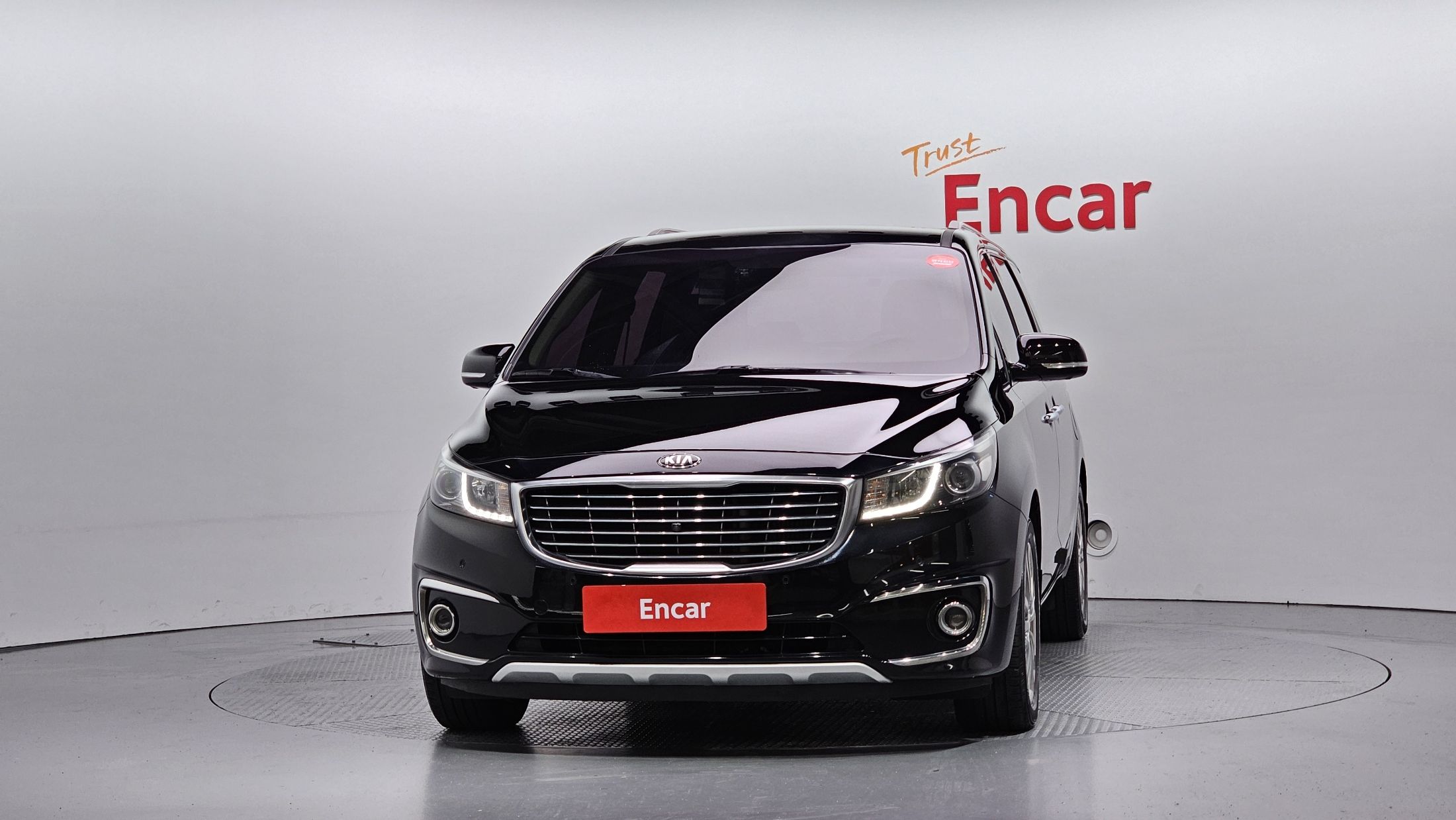 KIA CARNIVAL 2018