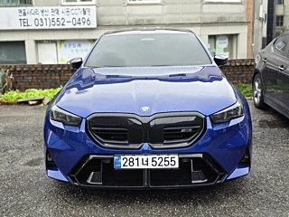 BMW M5 G90 2025