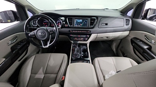 KIA CARNIVAL 2017
