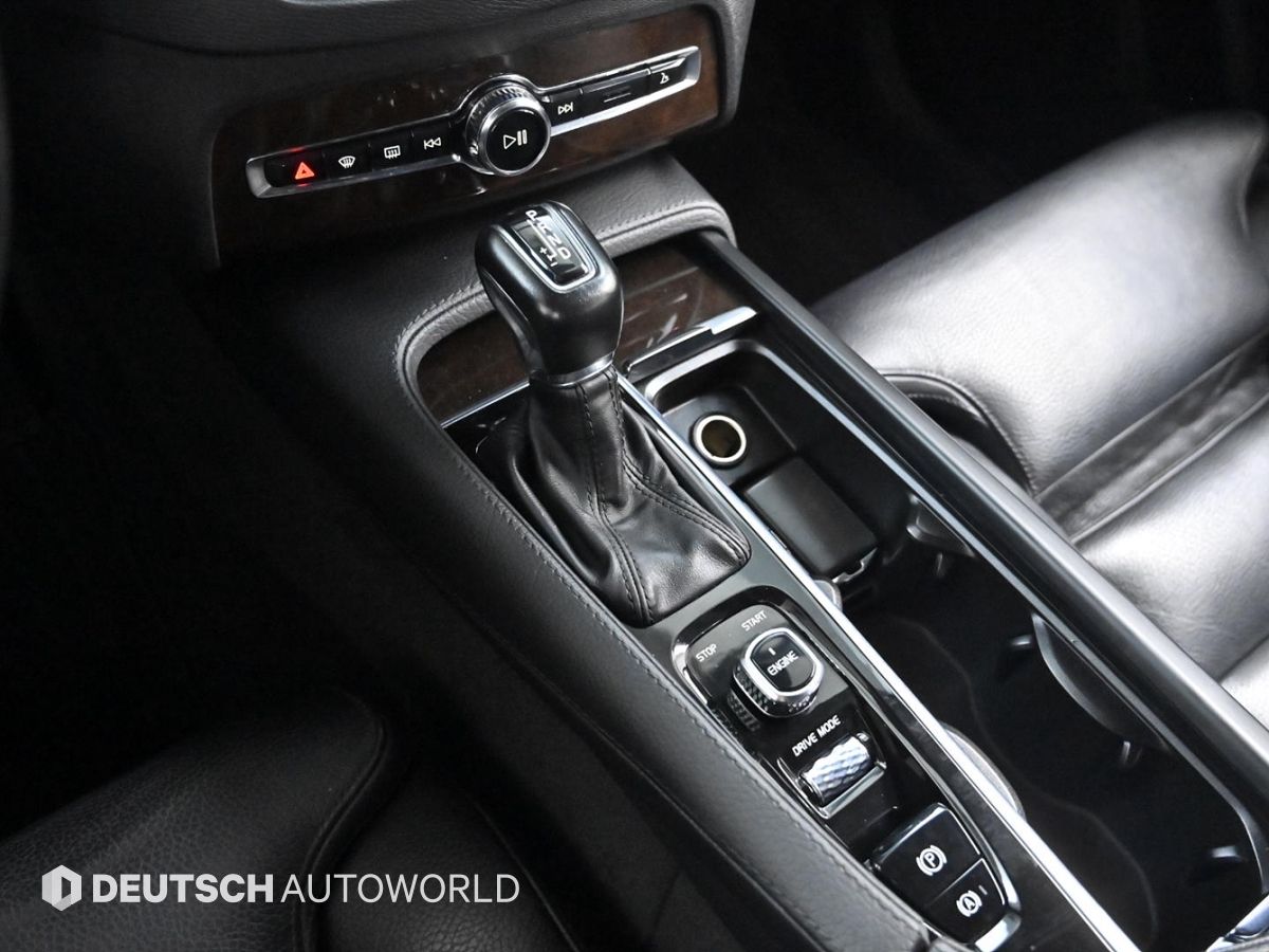 VOLVO XC90 2016