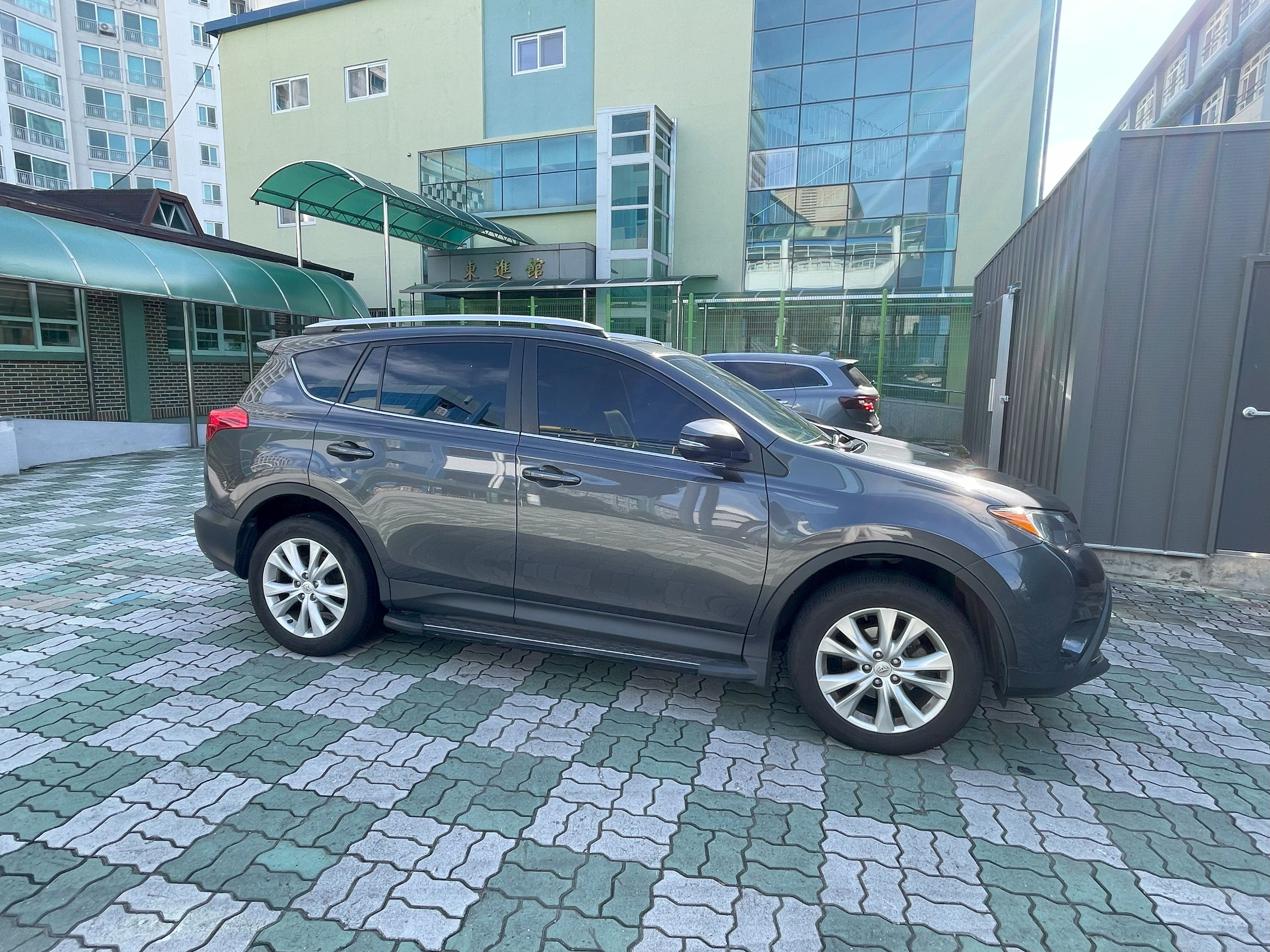 TOYOTA RAV4 2014