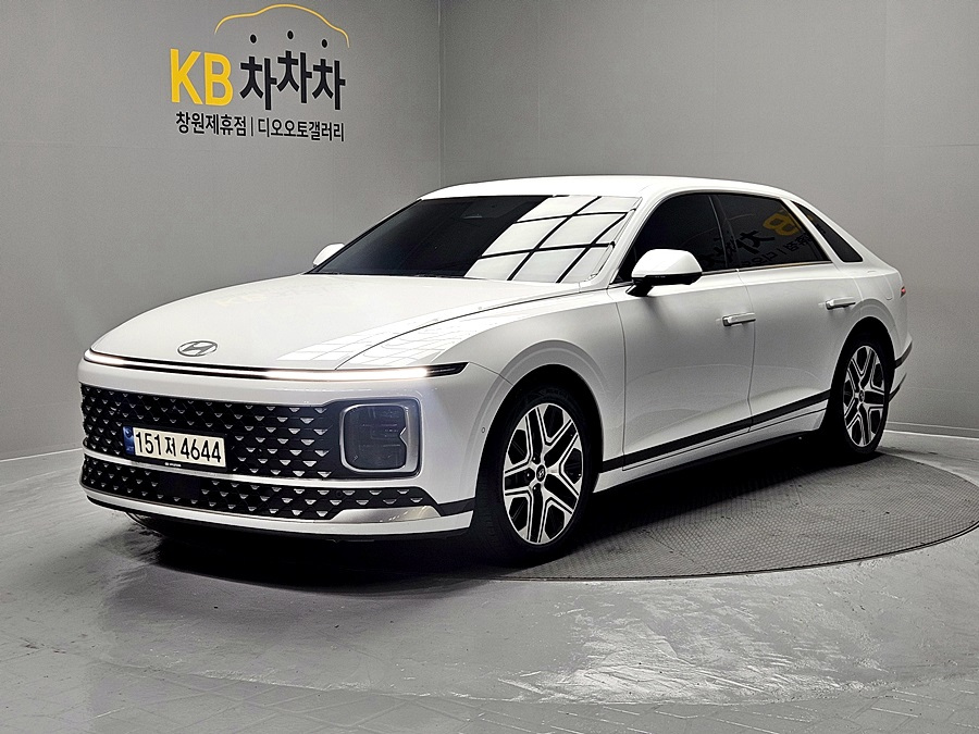 HYUNDAI GRANDEUR GN7 2024