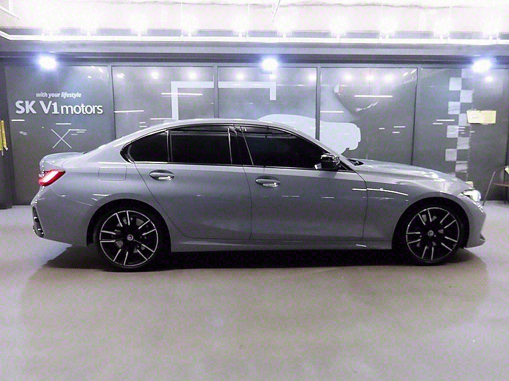 BMW 3-SERIES G20 2023