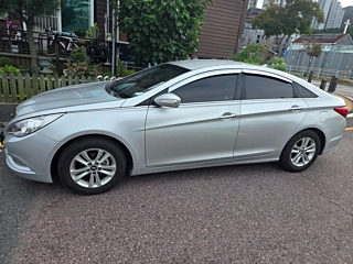 HYUNDAI SONATA YF 2010