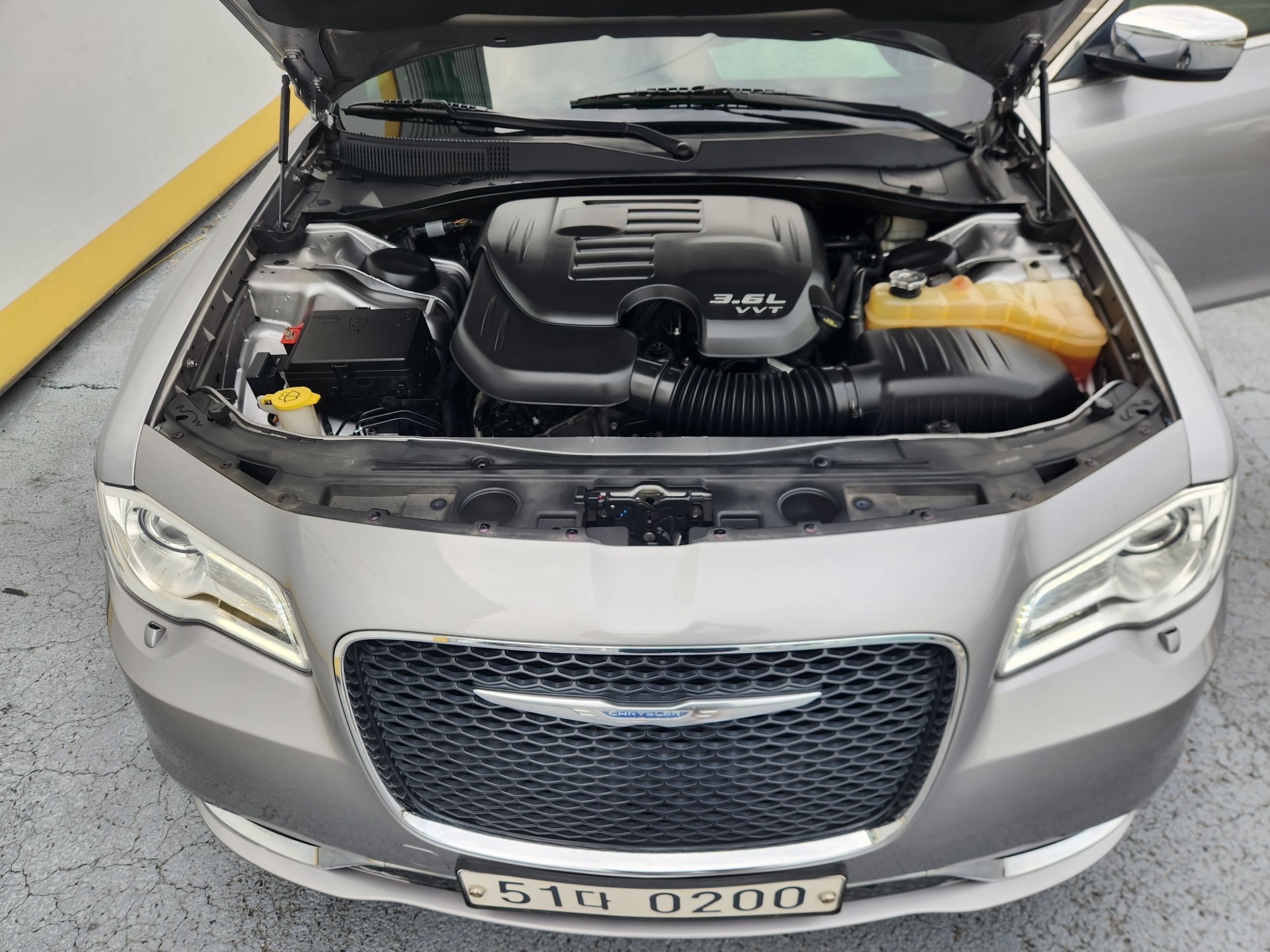 CHRYSLER 300C 2015