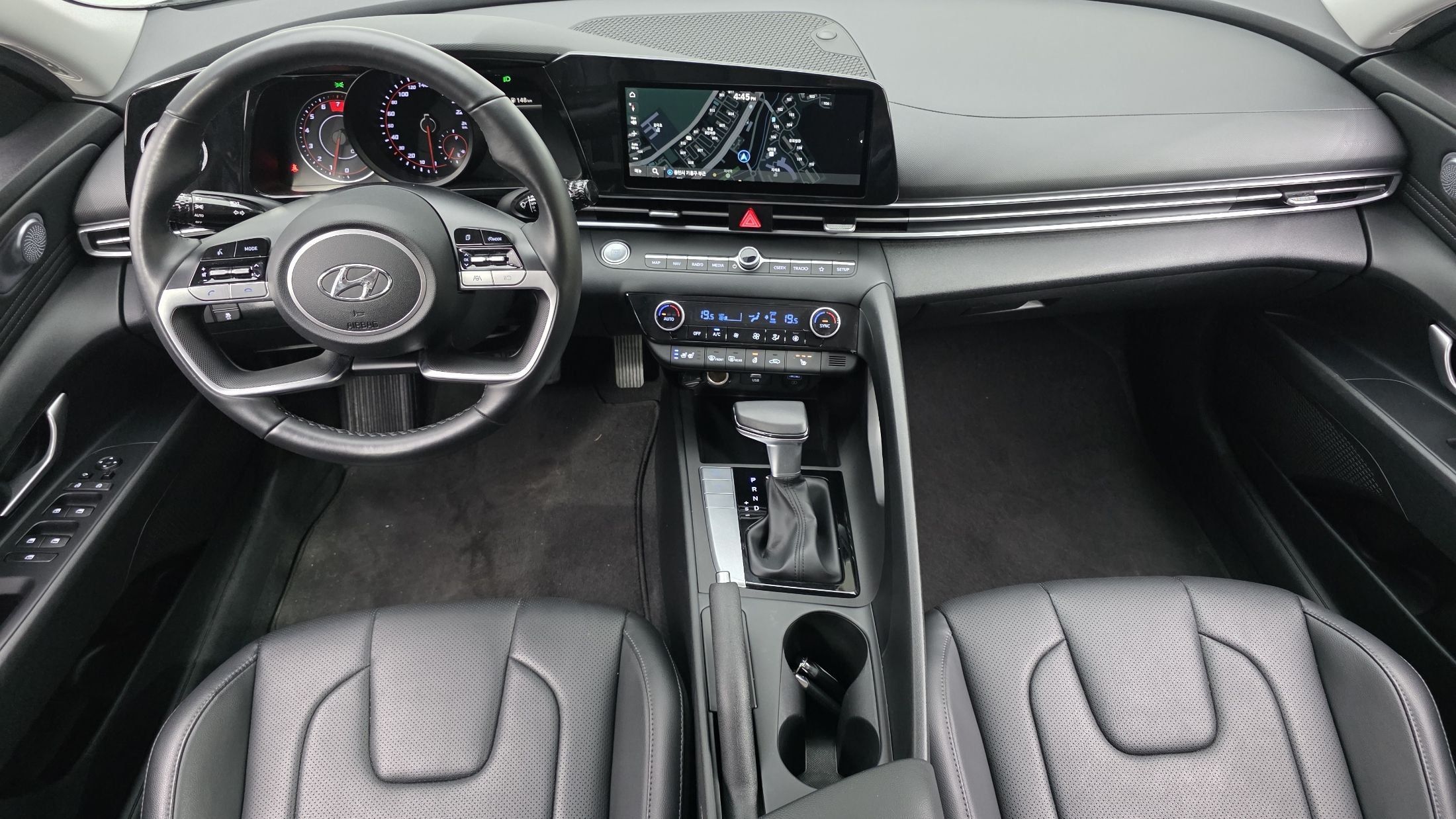 HYUNDAI AVANTE CN7 2021