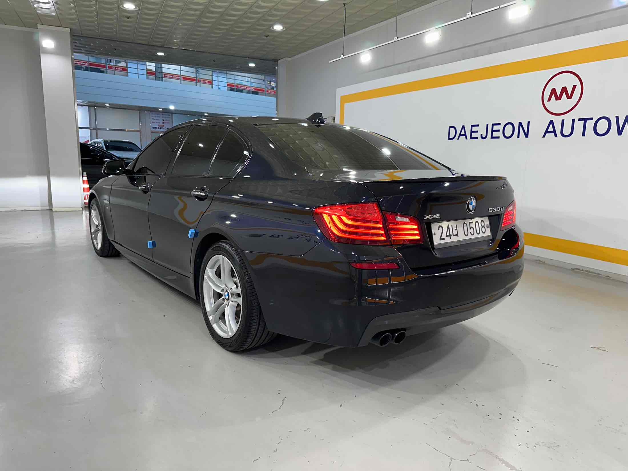 BMW 5-SERIES F10 2016