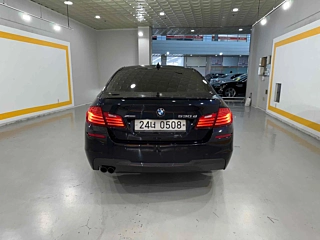 BMW 5-SERIES F10 2016