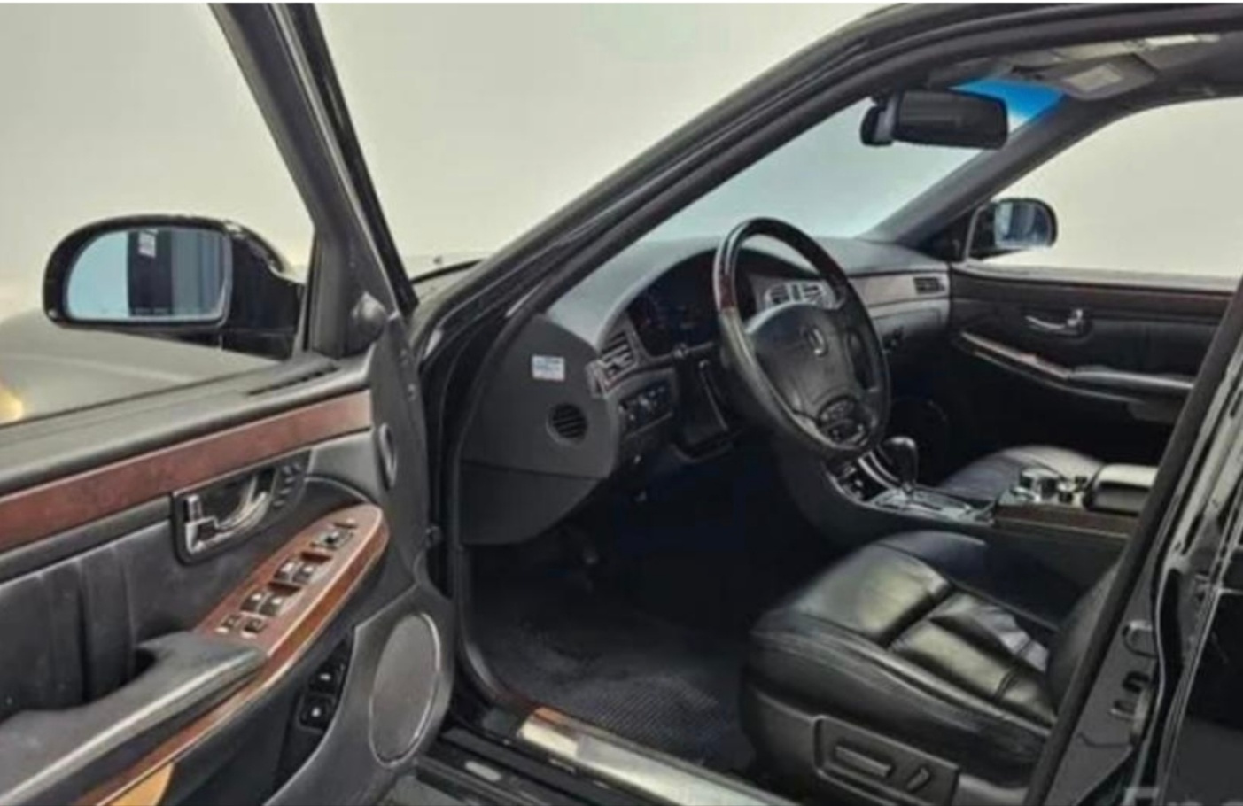 SSANGYONG CHAIRMAN H 2010