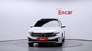 Заказать VOLKSWAGEN JETTA