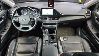 HYUNDAI GRANDEUR IG 2017