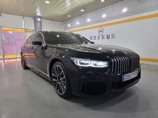BMW 7-SERIES G11 2020