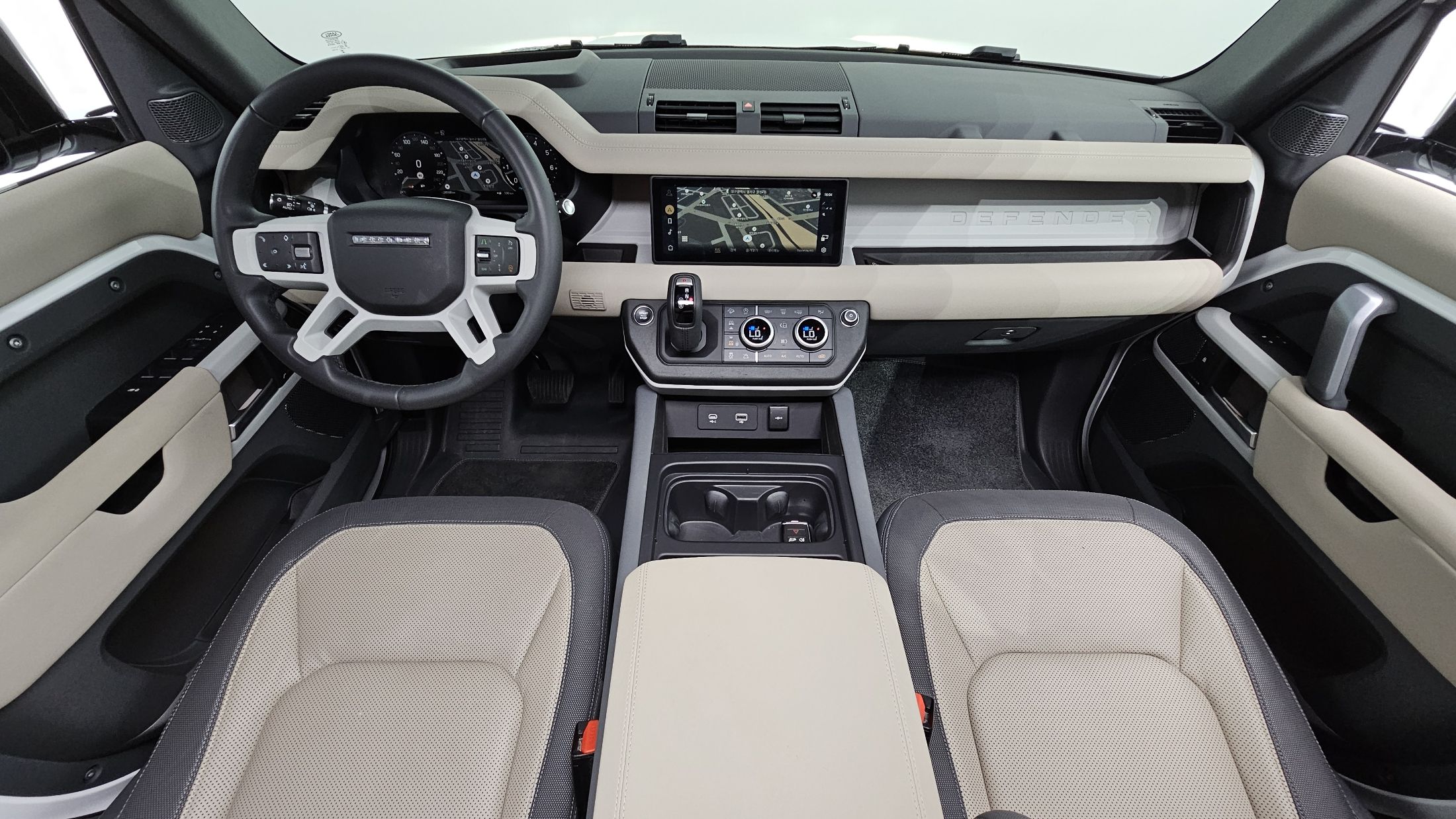 LAND ROVER DEFENDER L663 2023