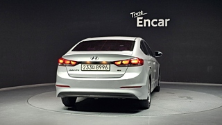 HYUNDAI AVANTE AD 2016