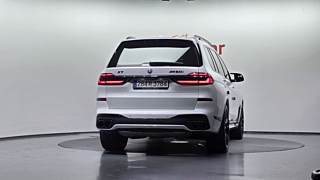 BMW X7 G07 2023