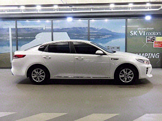 KIA K5 2017