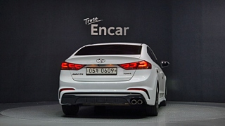 HYUNDAI AVANTE AD 2016
