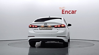 HYUNDAI AVANTE AD 2017