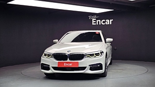 BMW 5-SERIES G30 2018